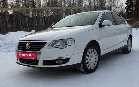 Volkswagen Passat B6, 2008 год, 599 000 рублей, 2 фотография