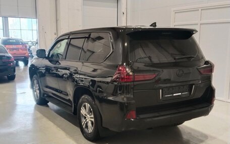 Lexus LX III, 2018 год, 7 150 000 рублей, 4 фотография