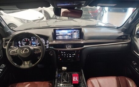 Lexus LX III, 2018 год, 7 150 000 рублей, 8 фотография