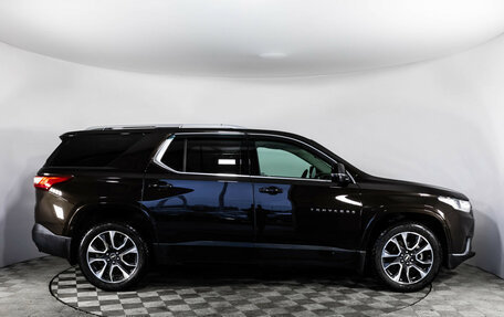 Chevrolet Traverse II, 2018 год, 2 799 000 рублей, 4 фотография