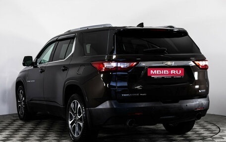 Chevrolet Traverse II, 2018 год, 2 799 000 рублей, 7 фотография