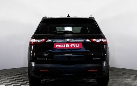 Chevrolet Traverse II, 2018 год, 2 799 000 рублей, 6 фотография