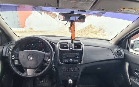 Renault Logan II, 2014 год, 610 000 рублей, 21 фотография