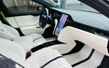 Tesla Model S I, 2018 год, 3 800 000 рублей, 15 фотография