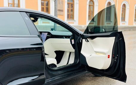 Tesla Model S I, 2018 год, 3 800 000 рублей, 14 фотография