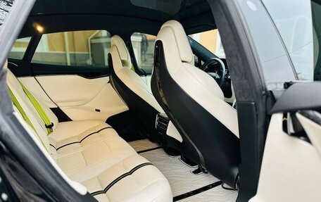 Tesla Model S I, 2018 год, 3 800 000 рублей, 21 фотография