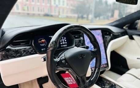 Tesla Model S I, 2018 год, 3 800 000 рублей, 32 фотография