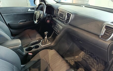 KIA Sportage IV рестайлинг, 2017 год, 1 599 000 рублей, 8 фотография