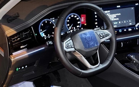 Volkswagen Touareg III, 2025 год, 14 500 000 рублей, 3 фотография