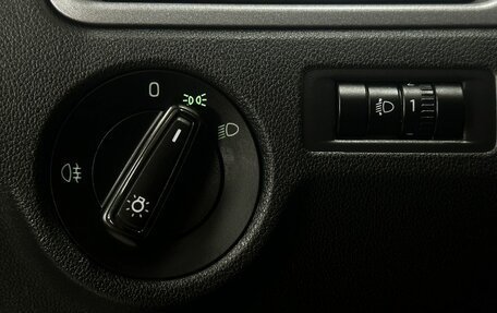 Skoda Rapid I, 2017 год, 949 777 рублей, 15 фотография