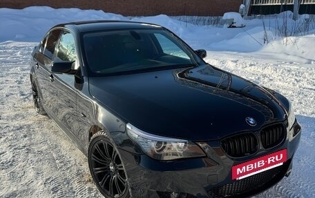 BMW 5 серия, 2008 год, 1 290 000 рублей, 12 фотография