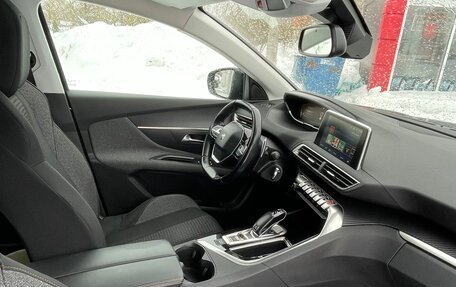 Peugeot 3008 II, 2018 год, 1 800 000 рублей, 12 фотография