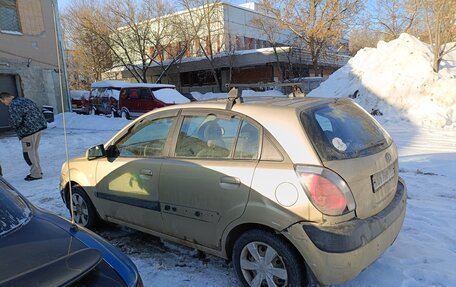 KIA Rio II, 2005 год, 200 000 рублей, 4 фотография