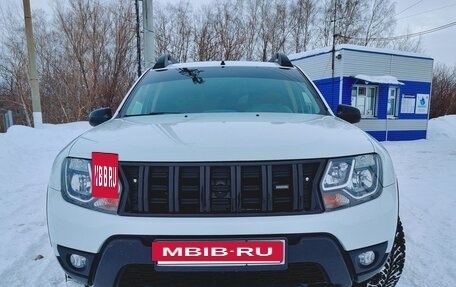 Renault Duster I рестайлинг, 2018 год, 2 100 000 рублей, 2 фотография