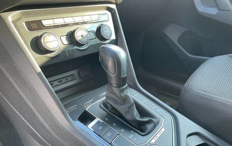 Volkswagen Tiguan II, 2020 год, 2 550 000 рублей, 9 фотография