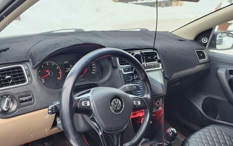 Volkswagen Polo VI (EU Market), 2015 год, 720 000 рублей, 8 фотография