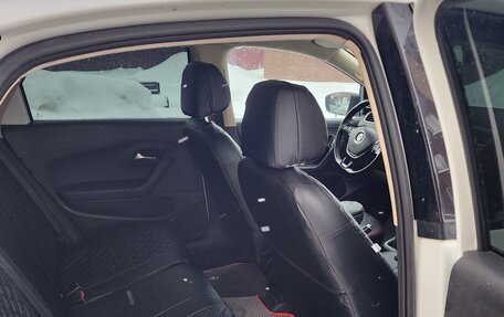 Volkswagen Polo VI (EU Market), 2015 год, 720 000 рублей, 10 фотография