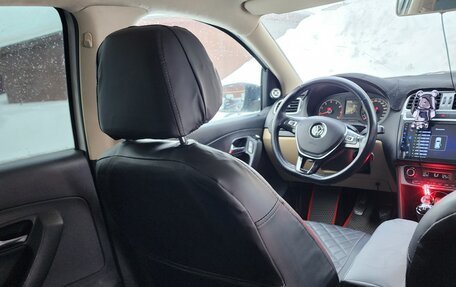 Volkswagen Polo VI (EU Market), 2015 год, 720 000 рублей, 13 фотография