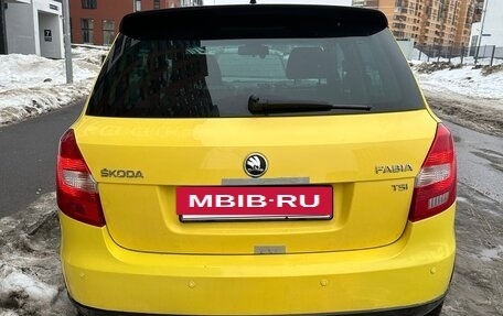 Skoda Fabia II, 2013 год, 820 000 рублей, 2 фотография