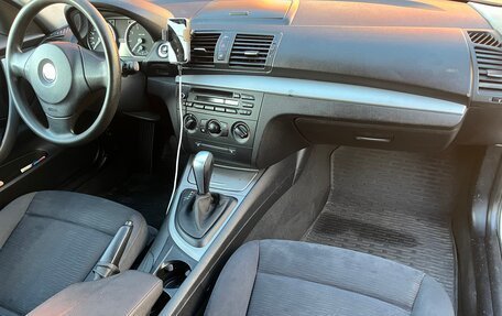 BMW 1 серия, 2011 год, 700 000 рублей, 7 фотография