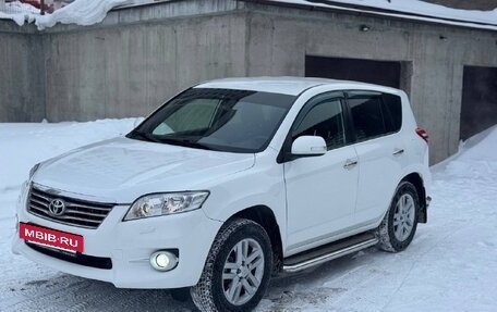 Toyota RAV4, 2011 год, 1 350 000 рублей, 2 фотография