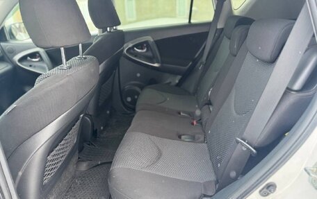 Toyota RAV4, 2011 год, 1 350 000 рублей, 18 фотография