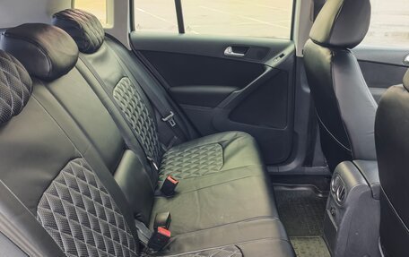 Volkswagen Tiguan I, 2011 год, 900 000 рублей, 12 фотография