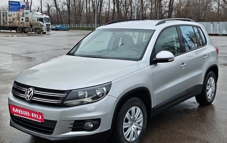 Volkswagen Tiguan I, 2011 год, 900 000 рублей, 2 фотография