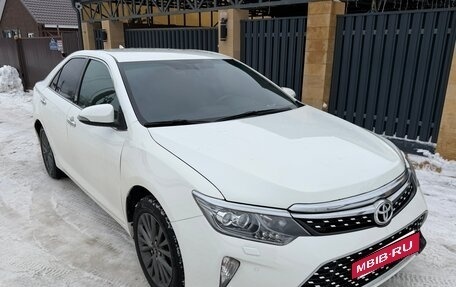 Toyota Camry, 2014 год, 2 200 000 рублей, 3 фотография