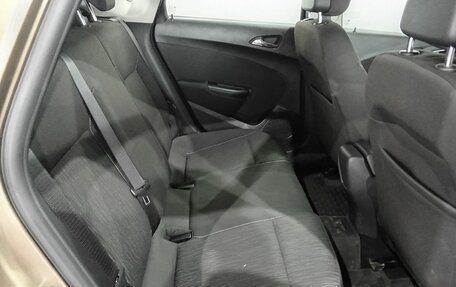 Opel Astra J, 2014 год, 920 000 рублей, 16 фотография