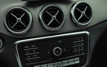 Mercedes-Benz GLA, 2018 год, 1 790 000 рублей, 23 фотография