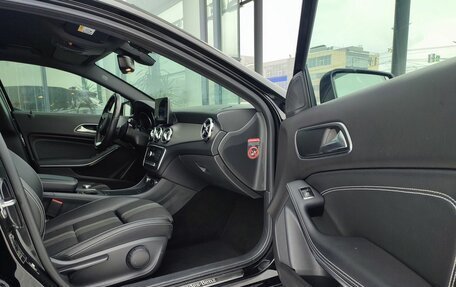 Mercedes-Benz GLA, 2018 год, 1 790 000 рублей, 26 фотография