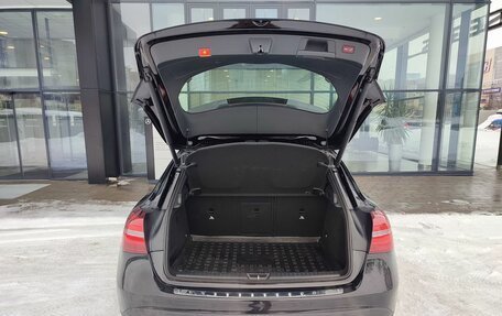 Mercedes-Benz GLA, 2018 год, 1 790 000 рублей, 30 фотография