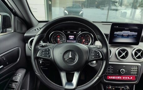 Mercedes-Benz GLA, 2018 год, 1 790 000 рублей, 18 фотография