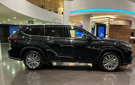 Toyota Highlander, 2025 год, 5 540 000 рублей, 7 фотография