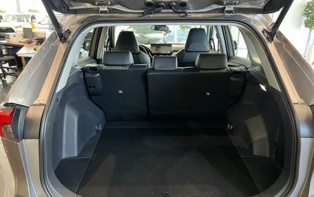 Toyota RAV4, 2025 год, 4 299 000 рублей, 9 фотография