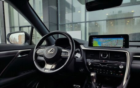 Lexus RX IV рестайлинг, 2021 год, 5 740 000 рублей, 9 фотография