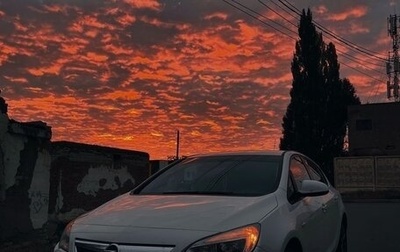 Opel Astra J, 2012 год, 735 000 рублей, 1 фотография