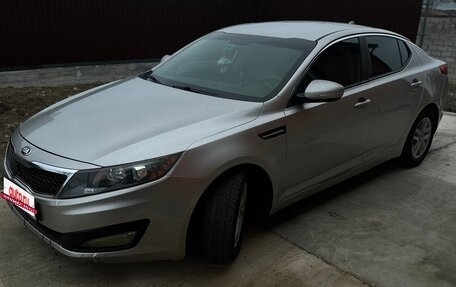 KIA Optima III, 2011 год, 850 000 рублей, 1 фотография