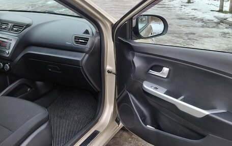 KIA Rio III рестайлинг, 2015 год, 945 000 рублей, 8 фотография