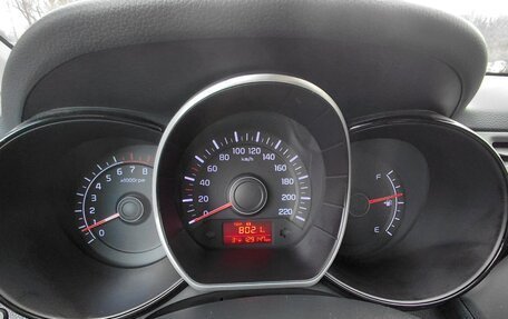 KIA Rio III рестайлинг, 2015 год, 945 000 рублей, 18 фотография