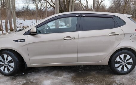 KIA Rio III рестайлинг, 2015 год, 945 000 рублей, 10 фотография