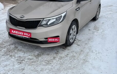 KIA Rio III рестайлинг, 2015 год, 840 000 рублей, 3 фотография