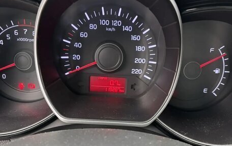 KIA Rio III рестайлинг, 2015 год, 840 000 рублей, 9 фотография