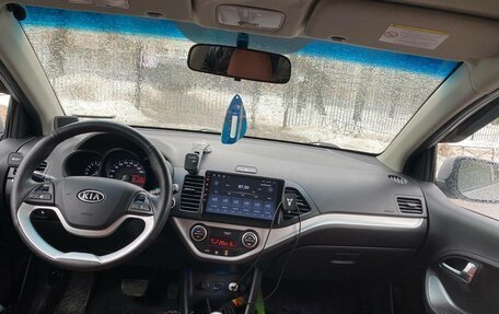 KIA Picanto II, 2011 год, 850 000 рублей, 10 фотография