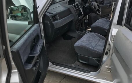 Mitsubishi Pajero III рестайлинг, 2002 год, 375 000 рублей, 13 фотография