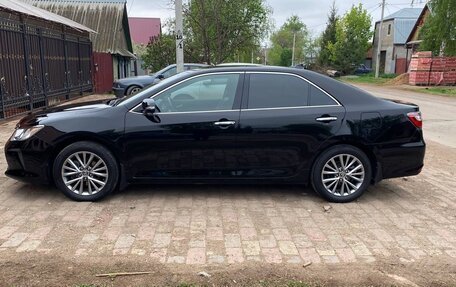 Toyota Camry, 2016 год, 2 455 000 рублей, 2 фотография