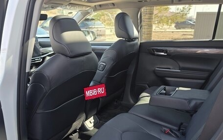 Toyota Highlander, 2026 год, 5 950 000 рублей, 10 фотография