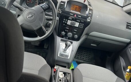 Opel Zafira B, 2011 год, 700 000 рублей, 5 фотография