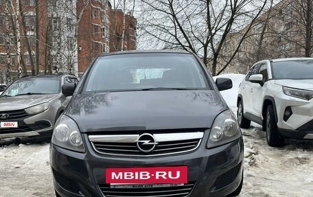 Opel Zafira B, 2011 год, 700 000 рублей, 7 фотография